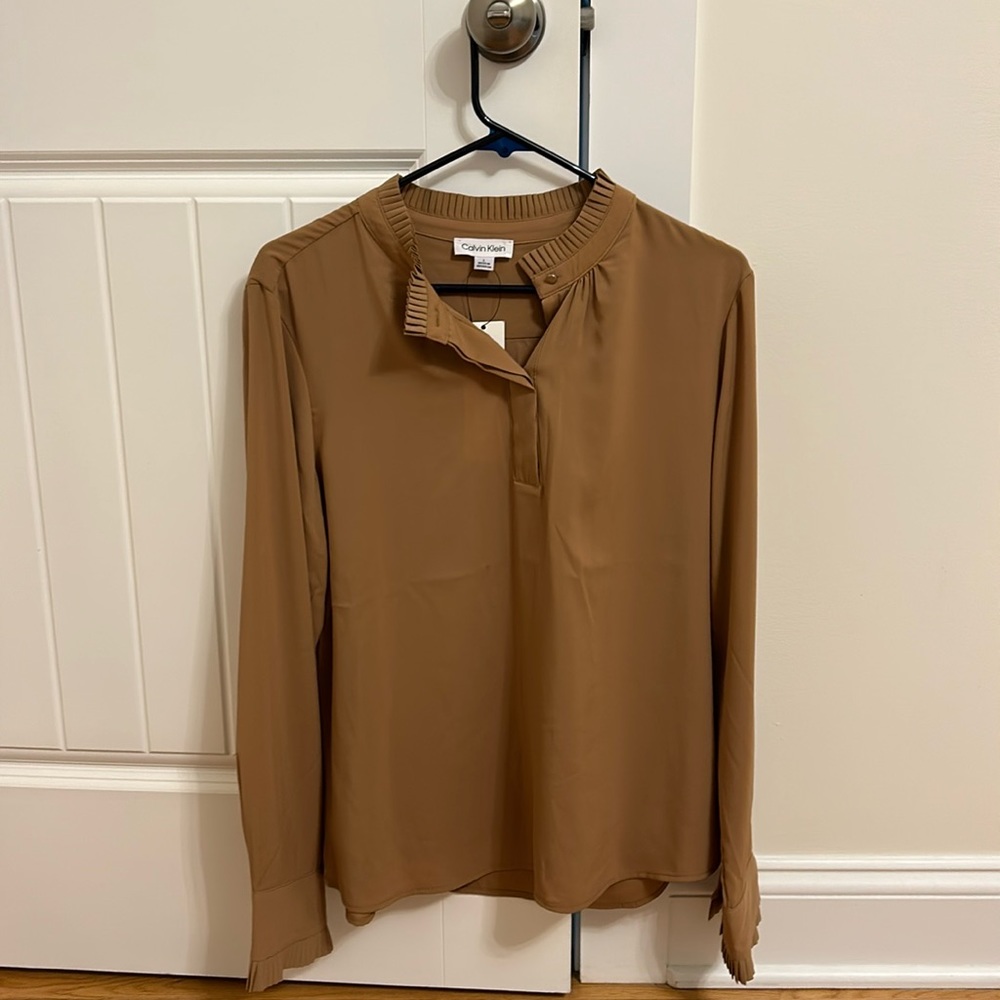 NWT Calvin Klein blouse